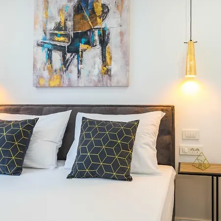 Onesta * 斯普利特